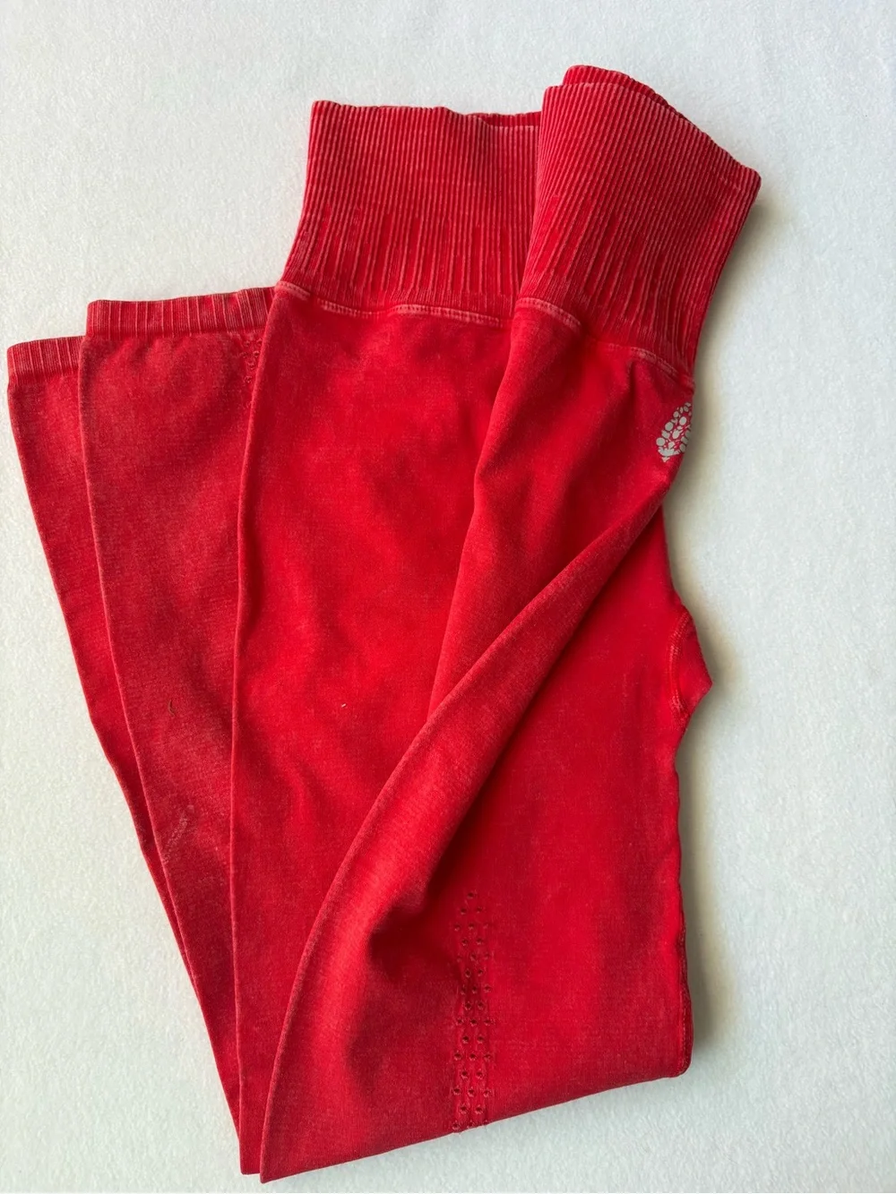 Free People Movement Good Karma Leggings Cherry Red ( s/m)